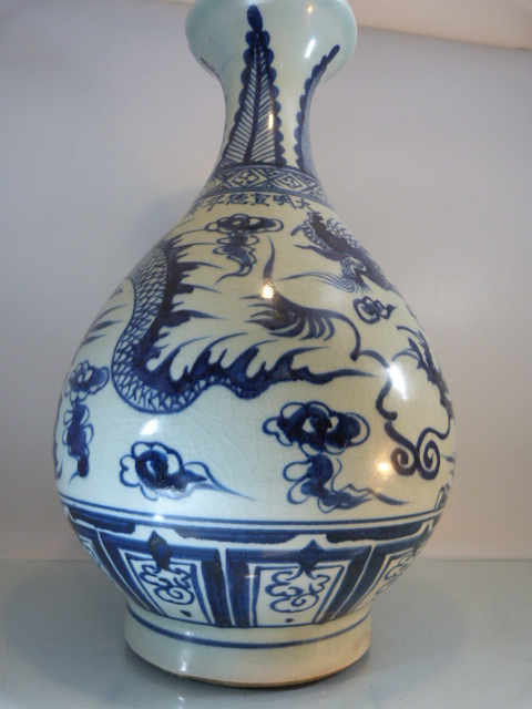 Large Chinese Blue & White Bottle shaped vase depicting dragons and a six figure character mark to - Image 9 of 11