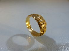 18ct Gold ring (total weight 4.3g)