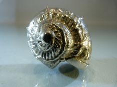 Silver plated vesta case in the form of a shell