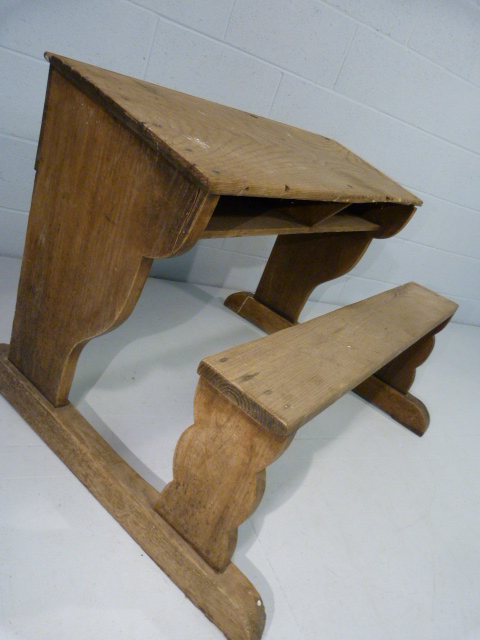 Victorian childrens teak double school desk - Image 4 of 6