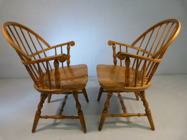 Pair of oak windsor style armchairs 1 A/F - Image 2 of 5