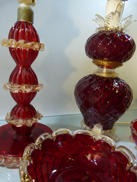 Collection of red Vintage glass and an antique cranberry vase converted to lamp. To include Murano - Image 3 of 4
