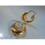 Pair of hollow 9ct Gold (marked 375) Dolphin earrings (total weight 3g)