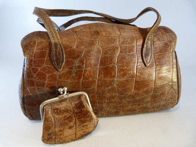 Vintage leather clutch bag with matching coin purse - Condition wear but no rips or or tears