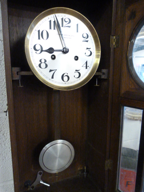 Oak cased mid century bracket clock - Image 3 of 4