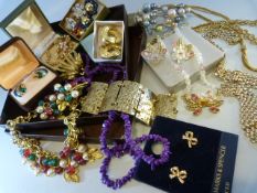Collection of Costume jewellery