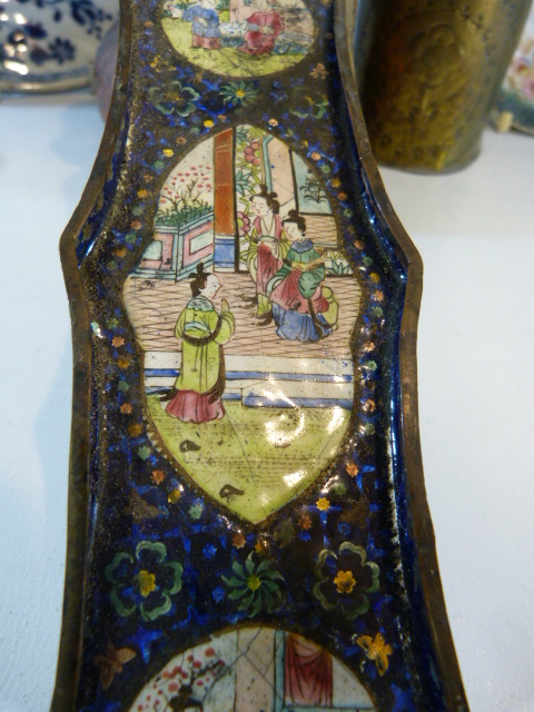 Oriental miniature tray with enamelled painted scenes, lacquered tray, and antique china etc - Image 3 of 8