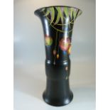 Crown Ducal 'Chinese Lantern' vase RD 706196