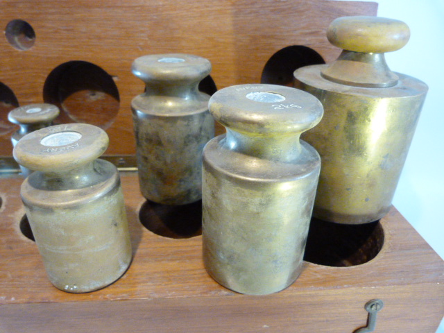 Cased set of nine Avery Bell weights possibly military. - Image 3 of 6