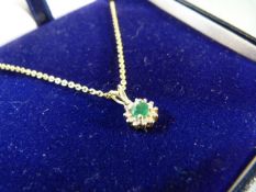 14ct yellow gold emerald and diamond daisy shaped pendant necklace