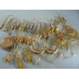Large collection of foreign Gold Jewellery (No markings or hallmarks but random acid tests all
