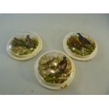Three small prattware lids with fowl