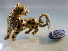 Diamante set brooch of a Cheetah