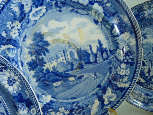 Lord Bryons House Pearlware Blue and white plate along with a pair of matching Pearlware plates - - Image 2 of 13