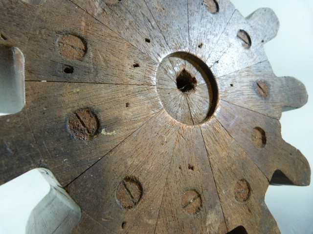 19th Century antique wooden cog - No. 2085 (733) - Image 7 of 11