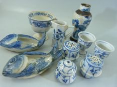 Small collection of blue and white to include a pair of fish shaped dishes, booths etc