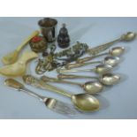 Small collection of silver also to include two childrens horn spoons