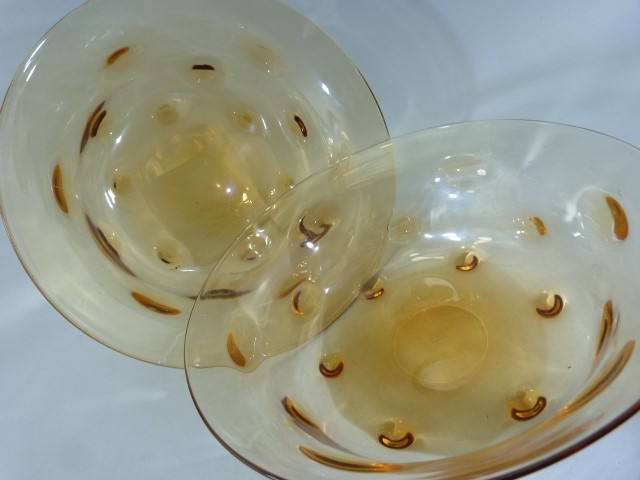 Webb Glassware - a Pair of Amber coloured glass bowls - Image 5 of 5