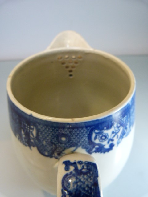 Staffordshire Pottery Blue and White pearl ware jug decorated with scenes of Royal Gardens along - Image 10 of 13