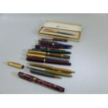 Lovely Selection of vintage pens and pencils to include 9ct Banded parker pen. Lot includes Shaeffer