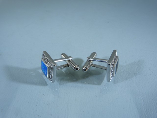 Continental silver pill box (approx weight) 35g along with various cufflinks - Image 9 of 11
