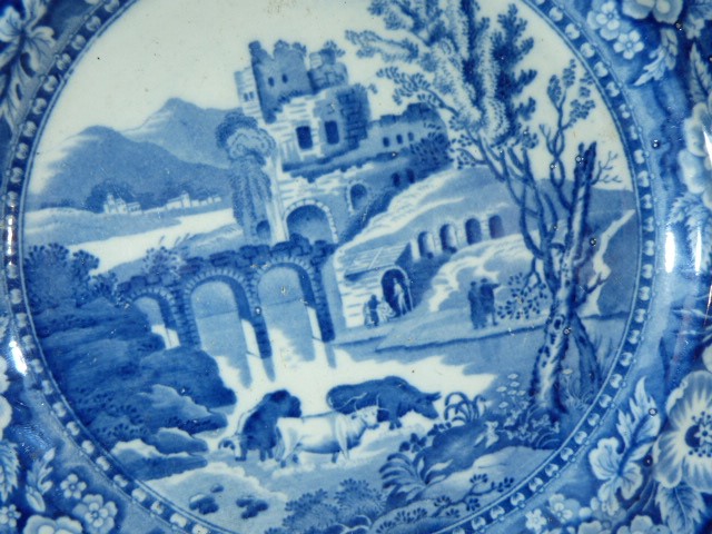 Pearlware Blue and white plate 'Cattle in castle' - Image 2 of 4