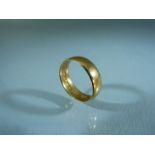 22ct Gold Wedding band approx 3g