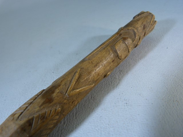 Early knitting sheath depicting acorns, scissors and Foliage. Handcarved with initials. c.1820's - Image 6 of 6