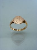 9ct Chester signet ring initial 'J' (total weight approx 2.6g)