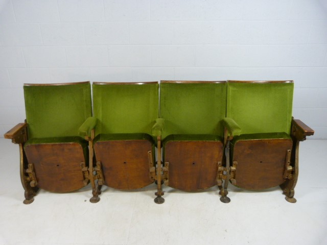 Set of four Folding 20th century Cinema theatre seats with cast iron ends and green Velour - Bild 2 aus 9