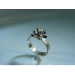 18ct White Gold Sapphire and Diamond Daisy ring Size approx L.