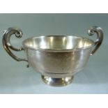 Hallmarked Silver Art Deco style bowl. Hallmarked for Chester Barker Brothers. Approx weight - 295.