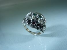 Silver (925)ring with Lions head design.