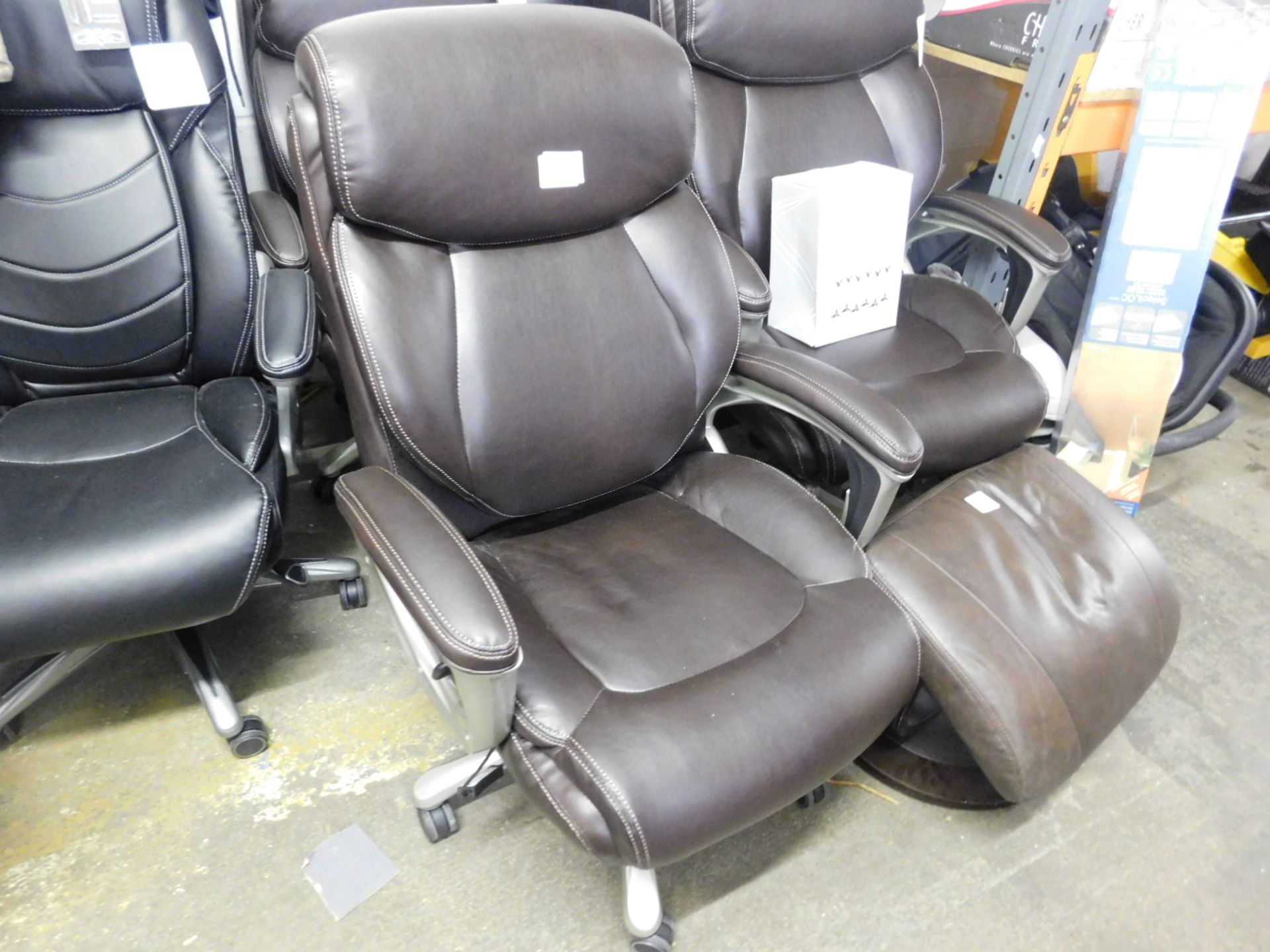 1 TRUE WELLNESS DARK BROWN BONDED LEATHER GAS LIFT MANAGERS CHAIR WITH MAGIC BACK SUPPORT RRP £179.