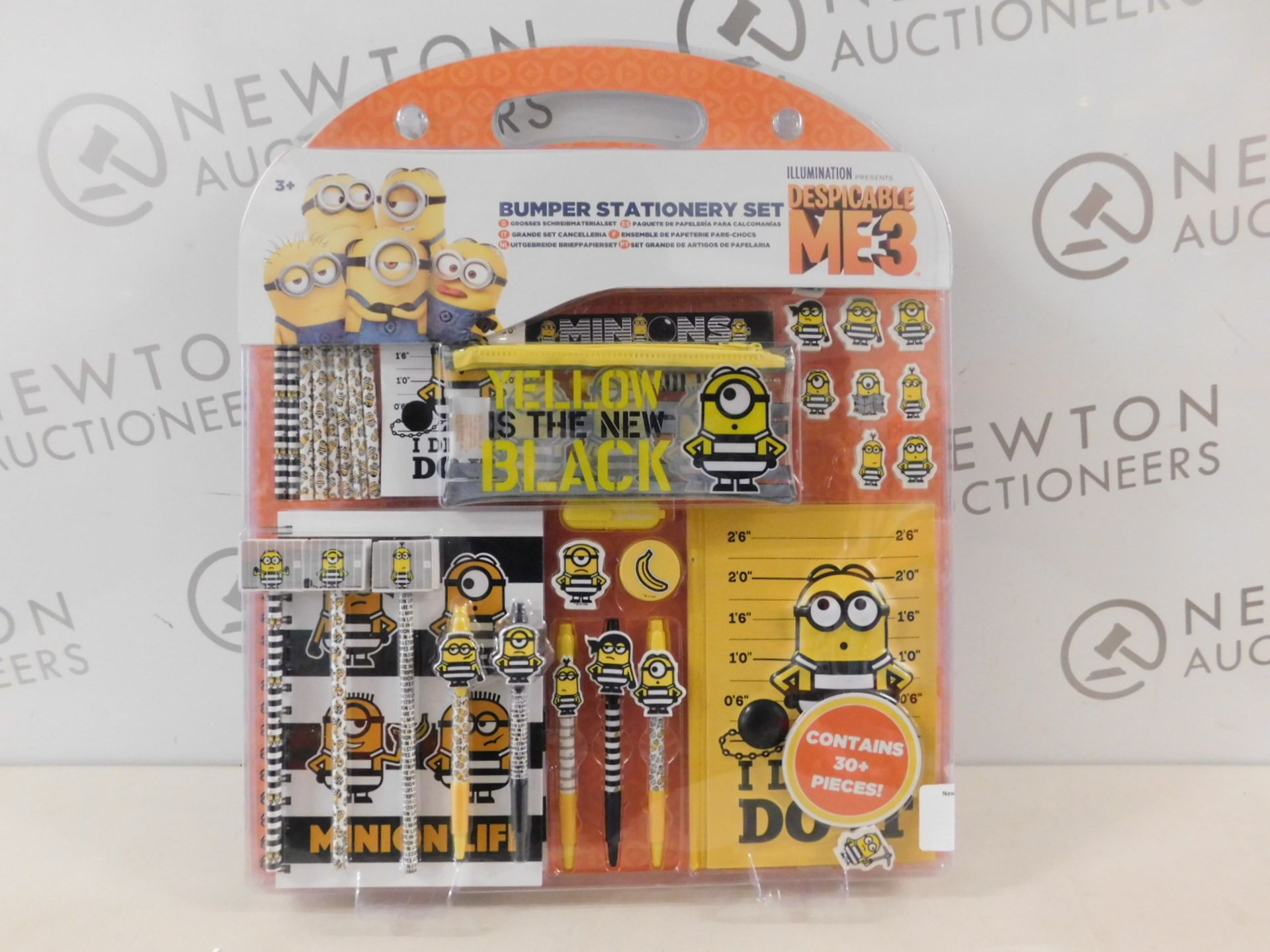 1 BRAND NEW PACK OF MINIONS BUMPER STATIONARY SET RRP £29.99