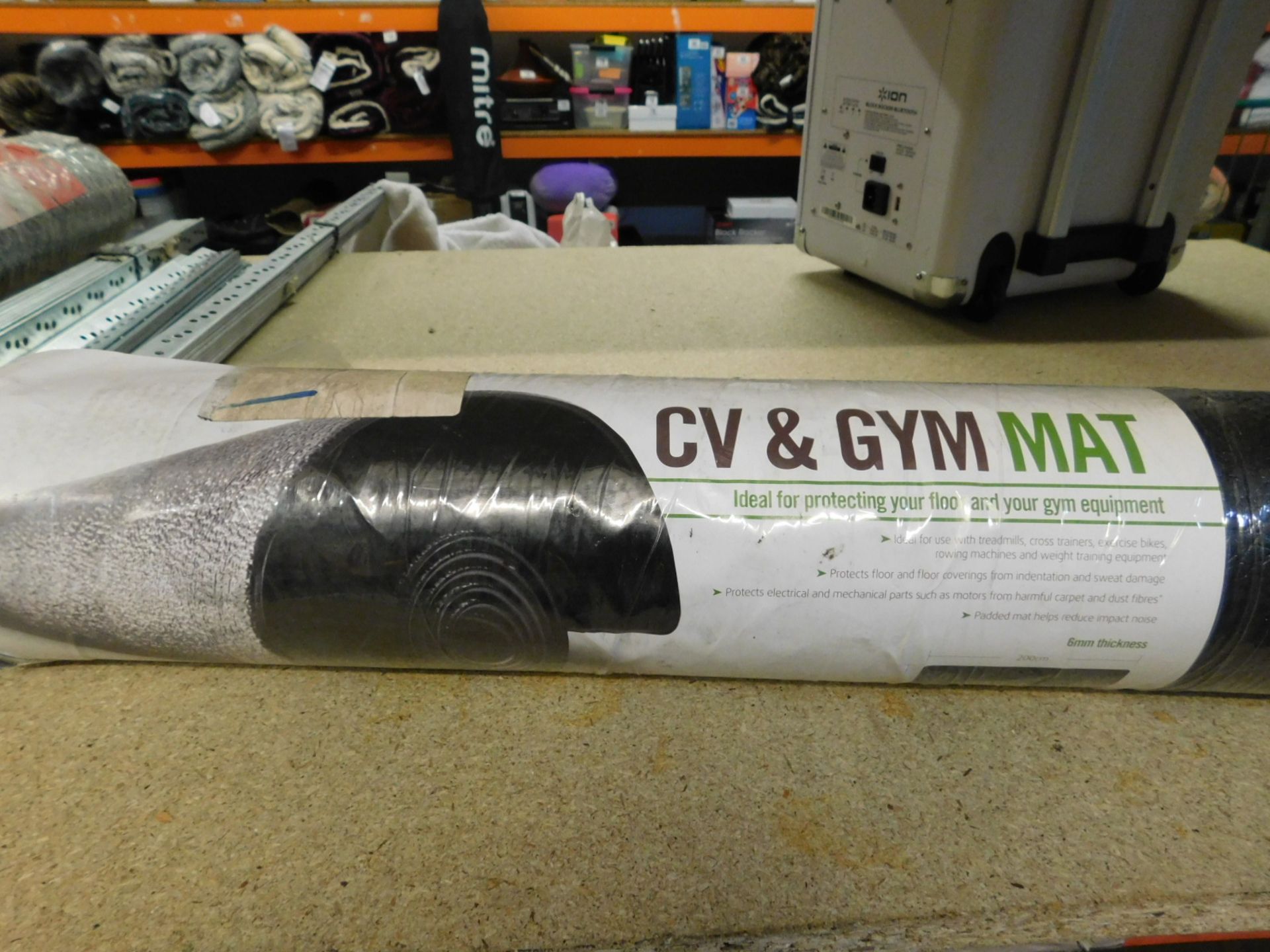 1 ROLL OF PROTECTIVE CV & GYM MAT RRP £29.99