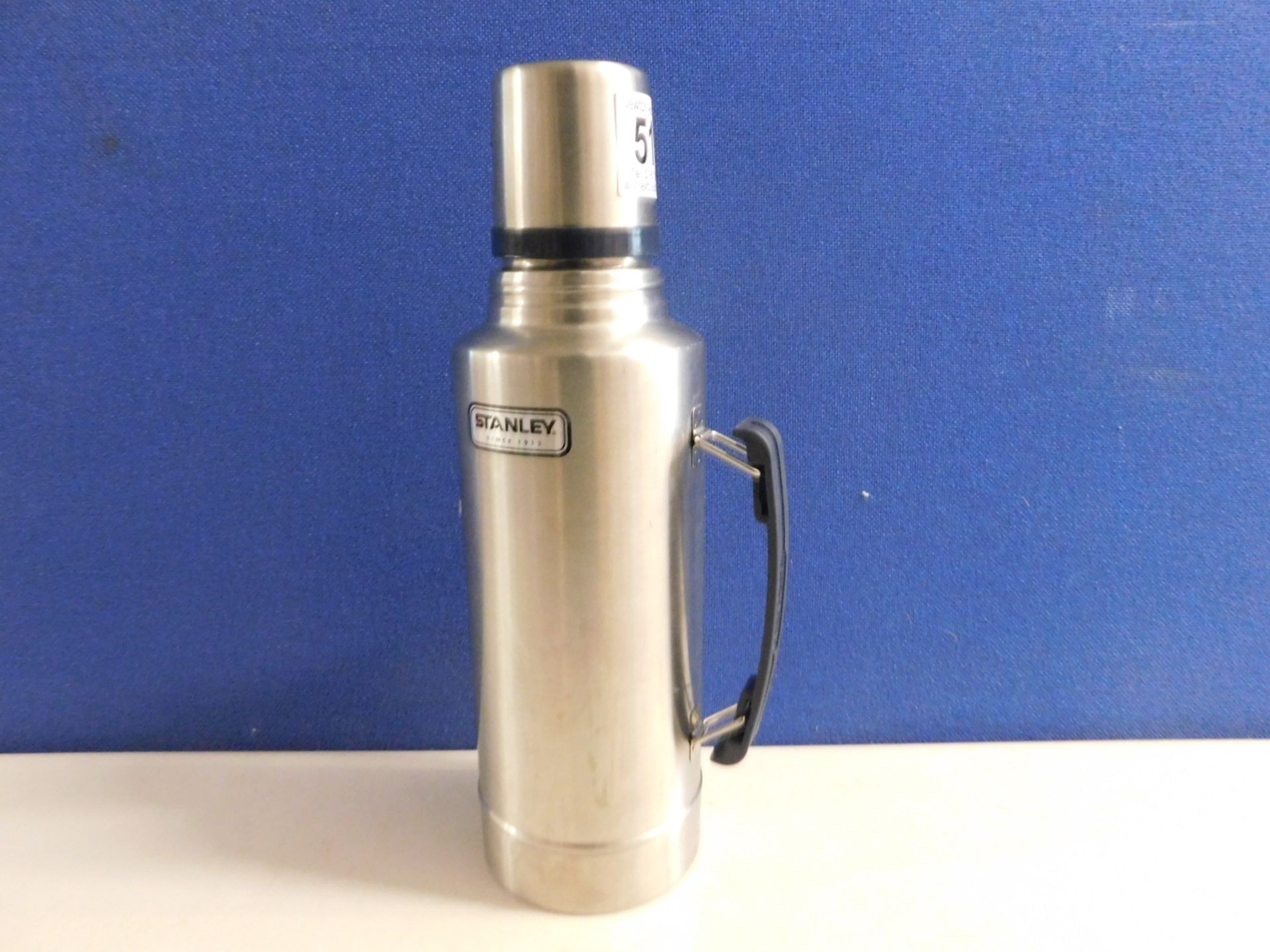 1 STANLEY VACUUM EXTRA LARGE STAINLESS STEEL FLASK 1.9L RRP £34.99