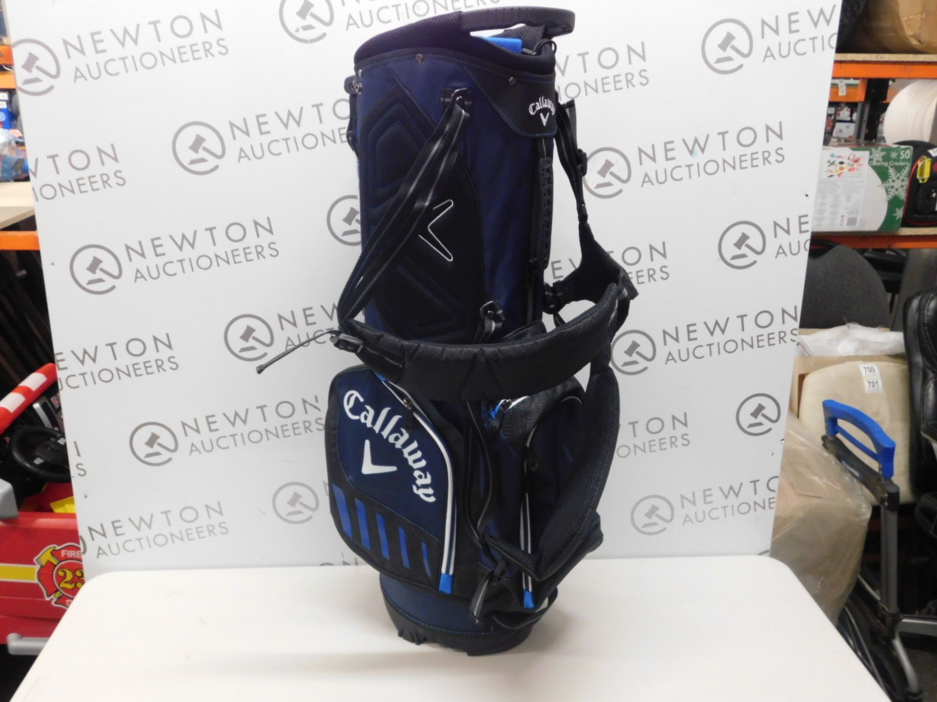 1 CALLAWAY BLACK AND BLUE GOLF STAND BAG RRP £119.99