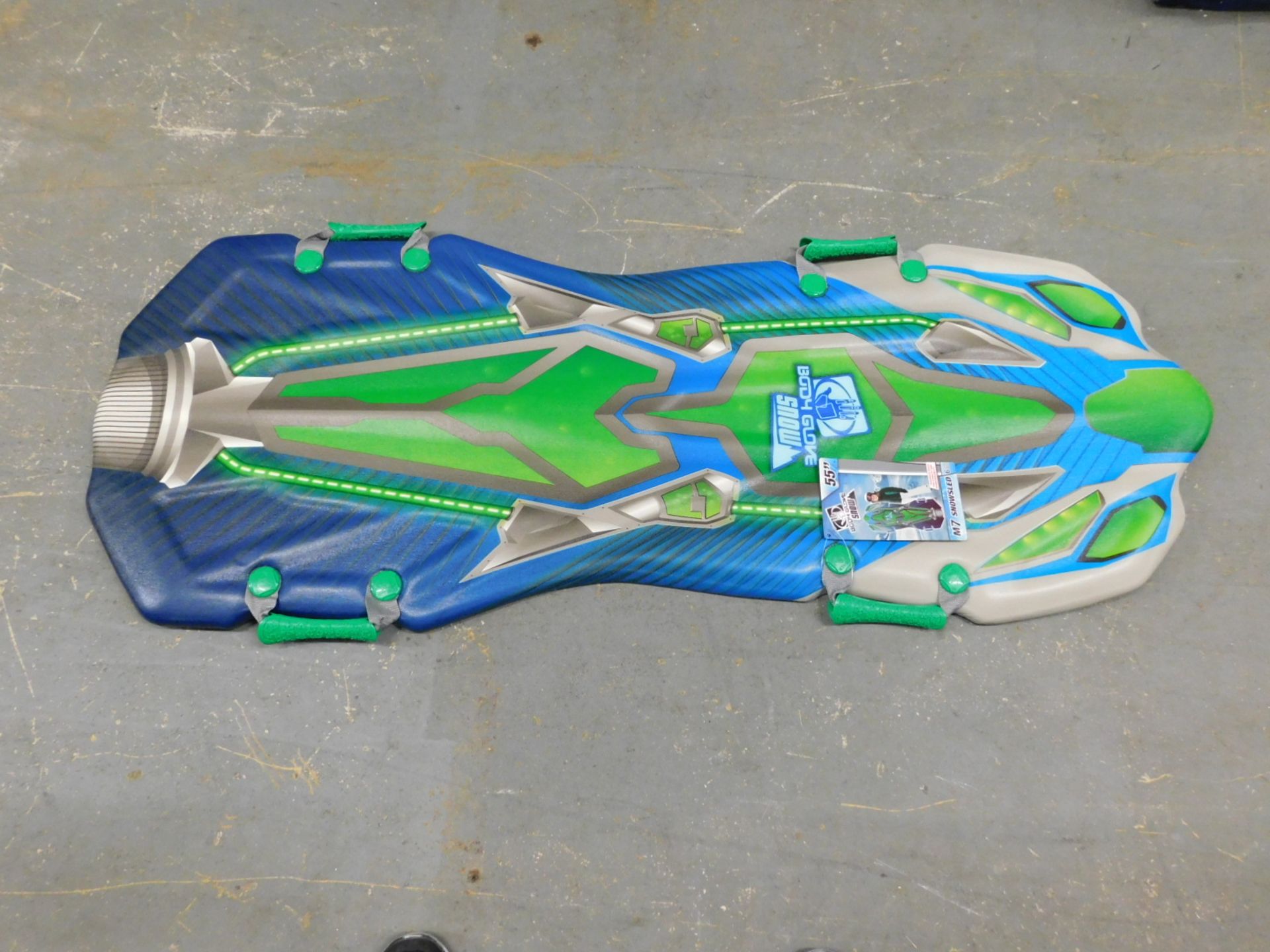 1 BRAND NEW BODY GLOVE M7 55" 2 PERSON SNOW SLED IN GREEN RRP £29.99