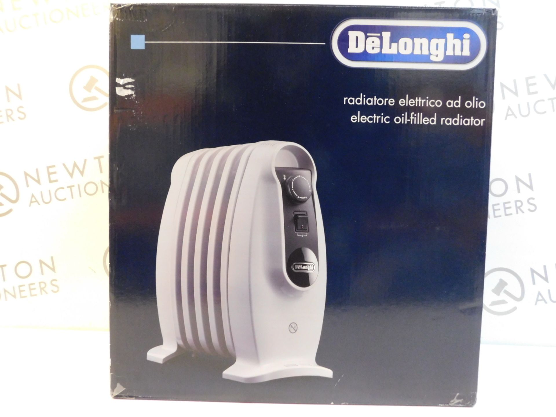1 BOXED DELONGHI NANO SPEED WARM ELECTRIC RADIATOR RRP £89.99