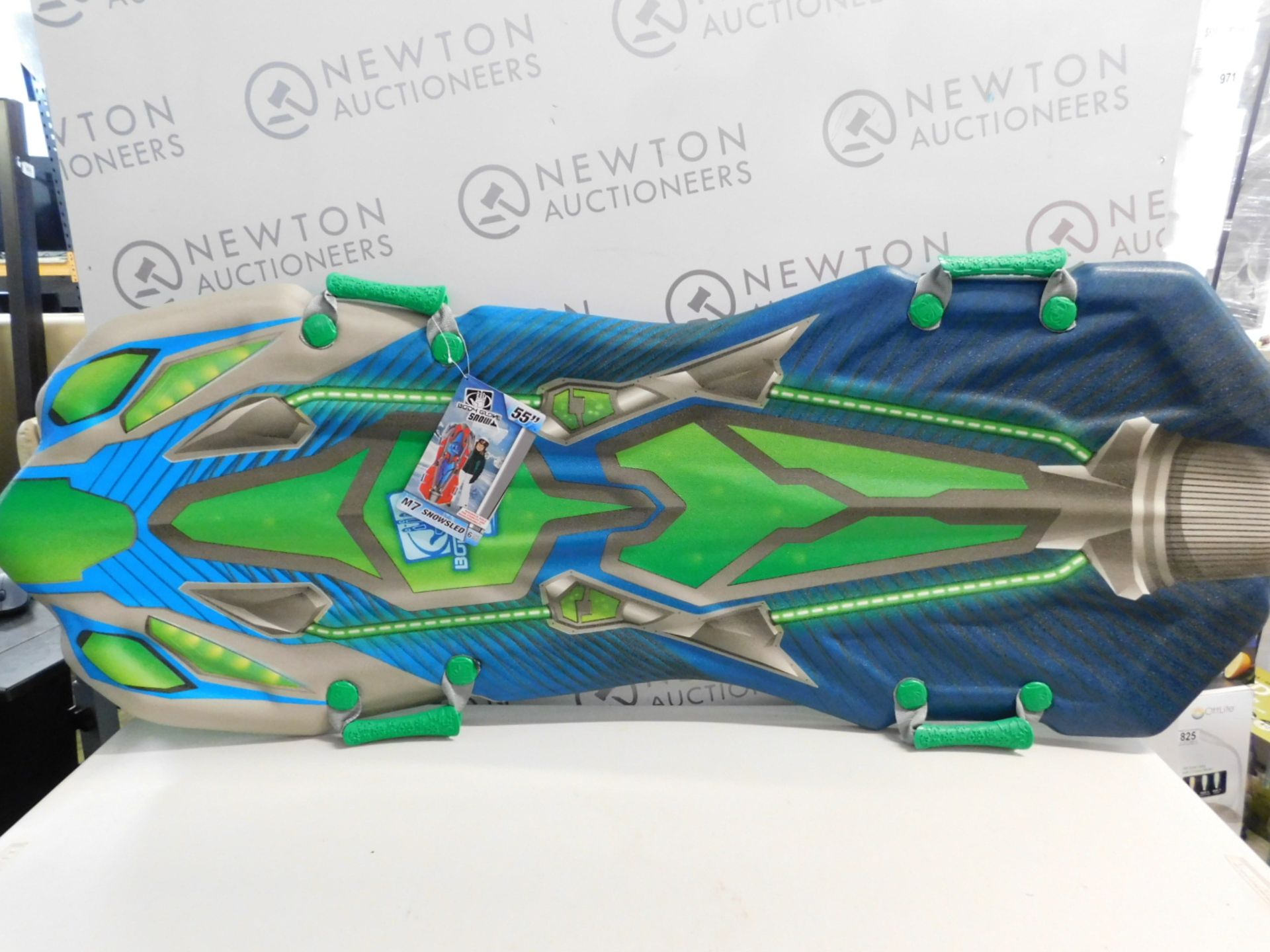 1 BRAND NEW BODY GLOVE M7 55" 2 PERSON SNOW SLED RRP £29.99