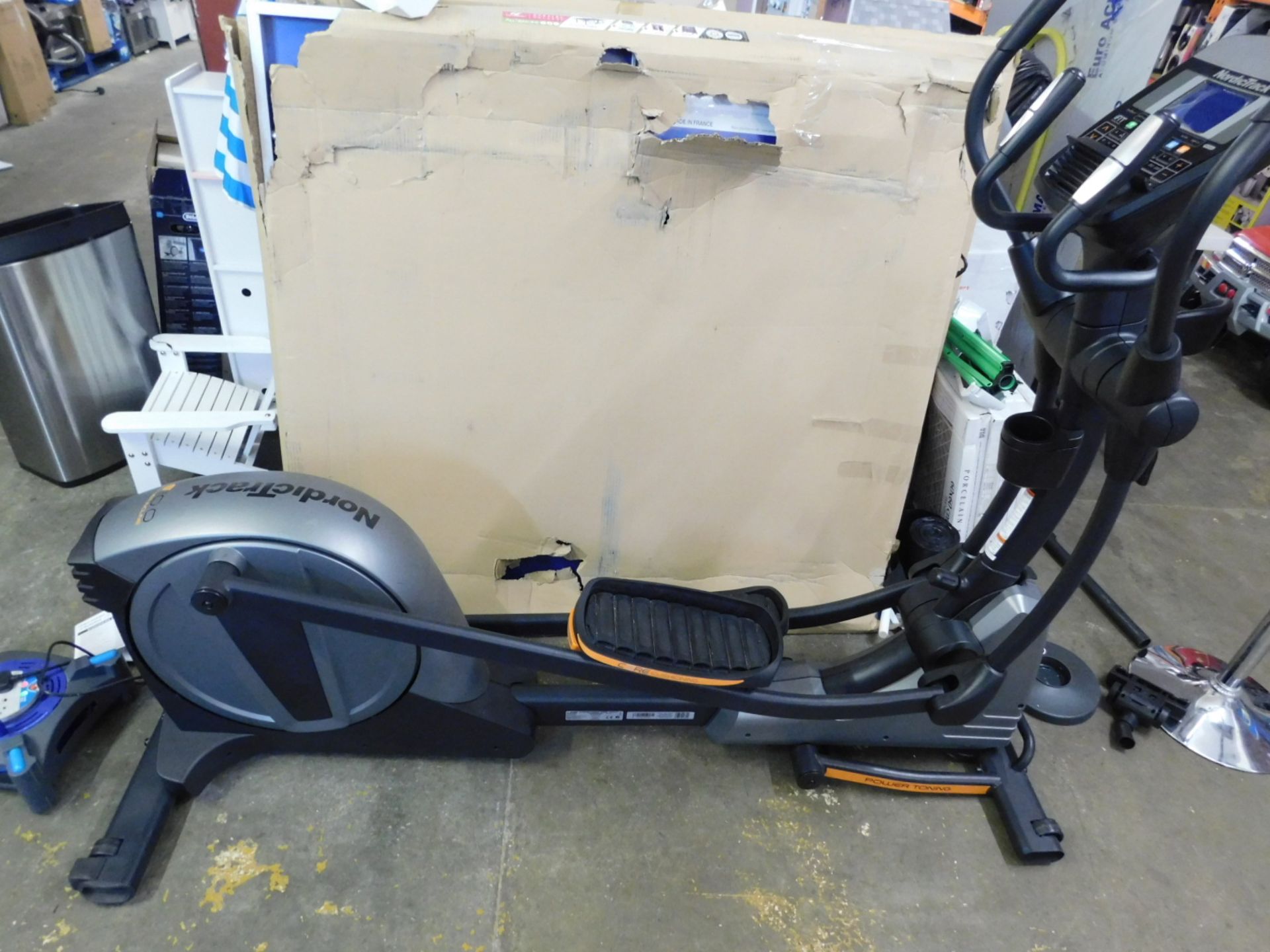 1 NORDICTRACK E10 ELLIPTICAL CROSS TRAINER RRP £899