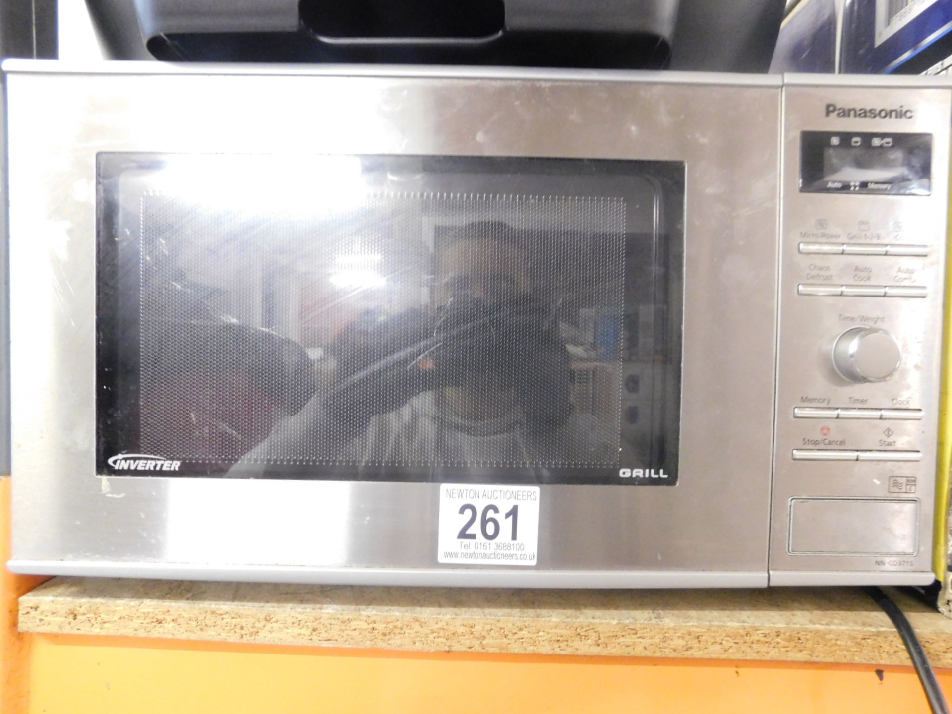 1 PANASONIC NN-GD371S STAINLESS STEEL INVERTER MICROWAVE RRP £249