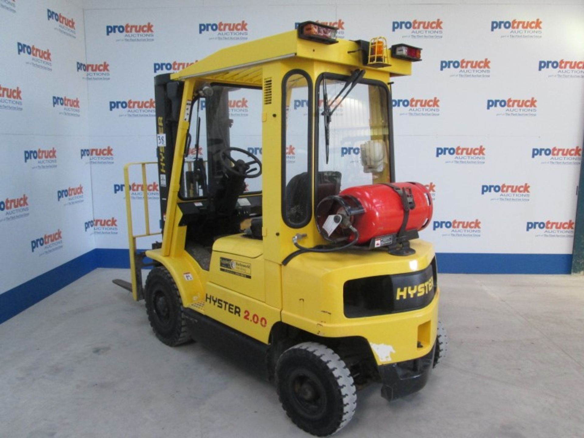 HYSTER H2.00XM Plant LPG / CNG - VIN: H177B57872 - Year: 2005 - 6,712 Hours - Triplex Forklift, R. - Image 7 of 7