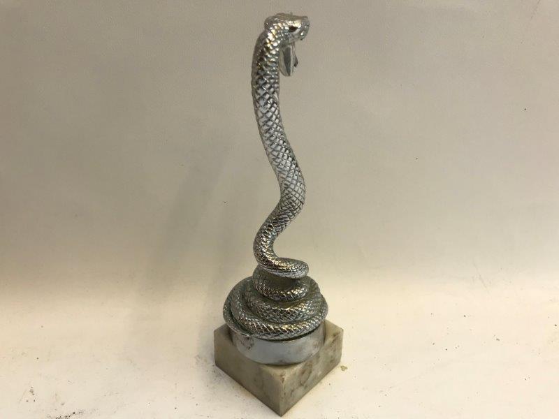 A Desmo spitting cobra car accessory mascot. - Image 2 of 2