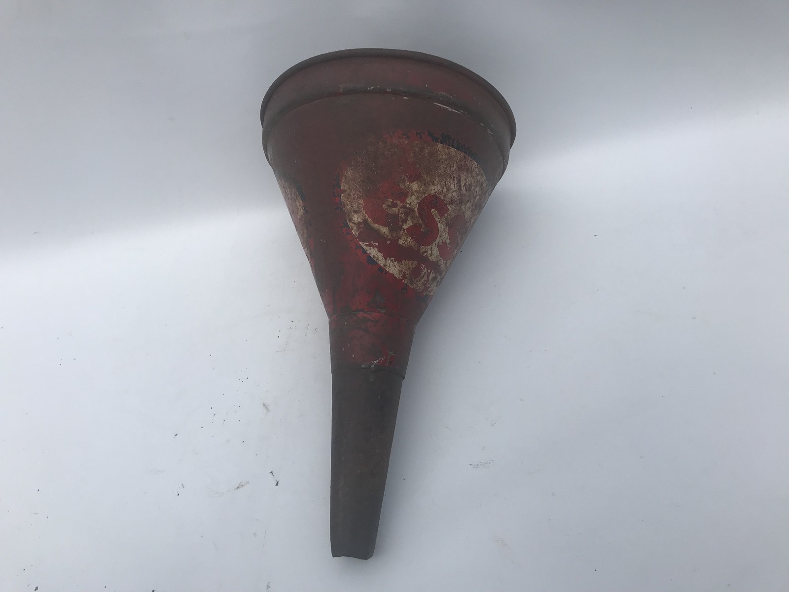 An Esso conical funnel with original lettering. - Image 2 of 2