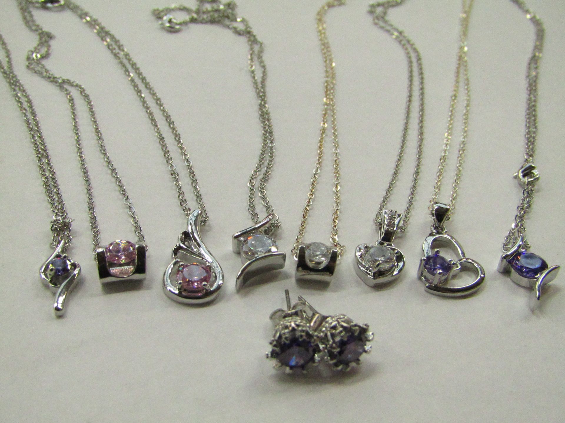 10 x Various Fifth NY Jewellery Items being Necklaces & Earrings (randomly picked) new