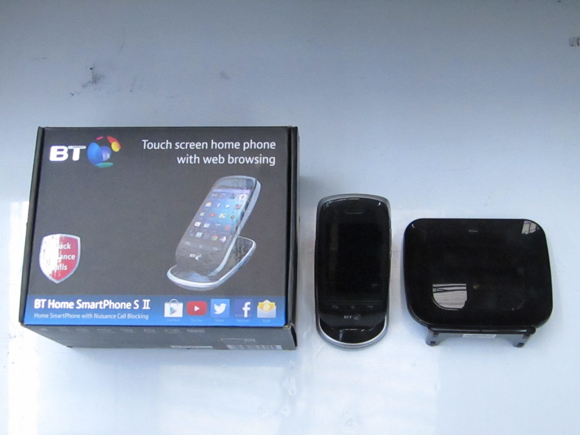 BT Home Smart Phone S 2 cordless Digital Smart Phone, Boxed and Unchecked, RRP £170