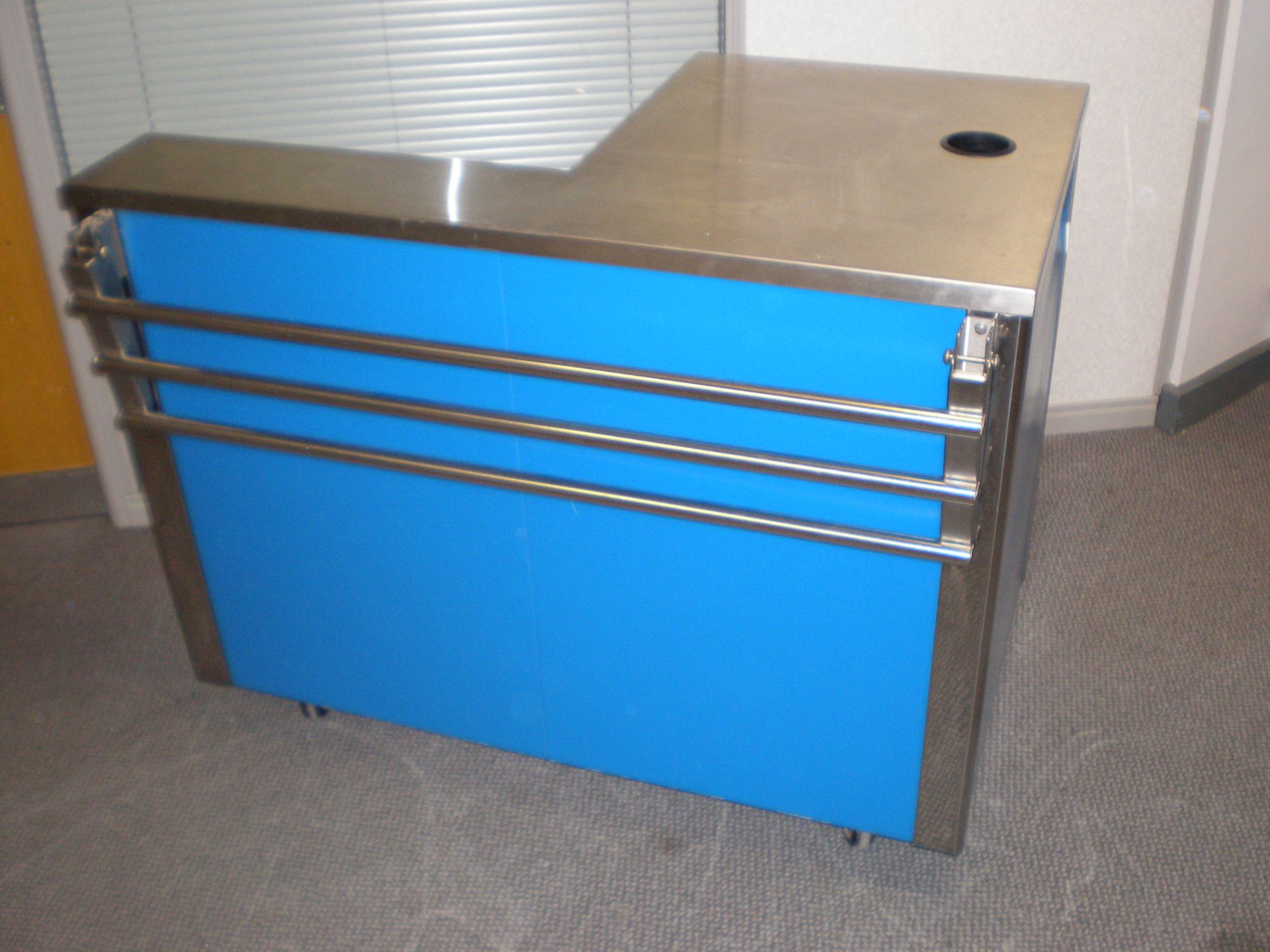Canteen Stainless Steel Trolly Pay Station For Till, On Wheels, Collapsable Shelf For Trays, 2 - Image 6 of 12