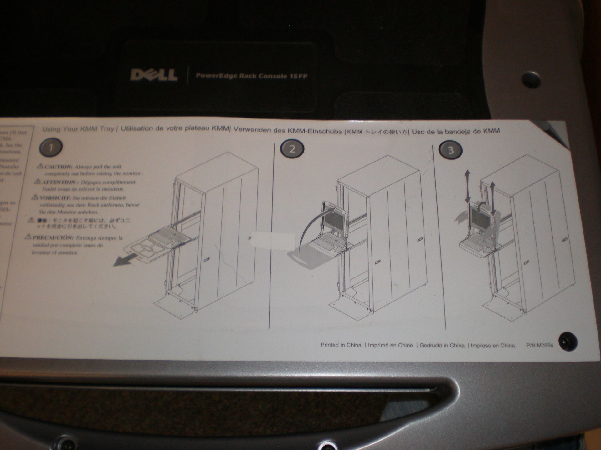 Power Edge Rack Console 15Fp Server Rack Mountable Screen And Keyboard Takes 1U Of Space In A Rack - Image 8 of 10